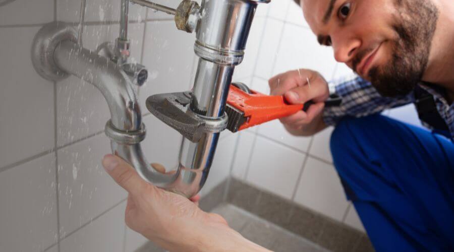 Professional same day plumber services in Hoyleton, IL